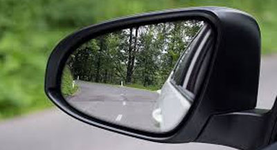 آینه بغل اتومبیل