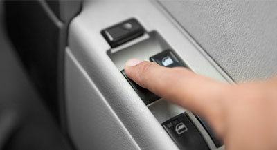 شیشه بالابر